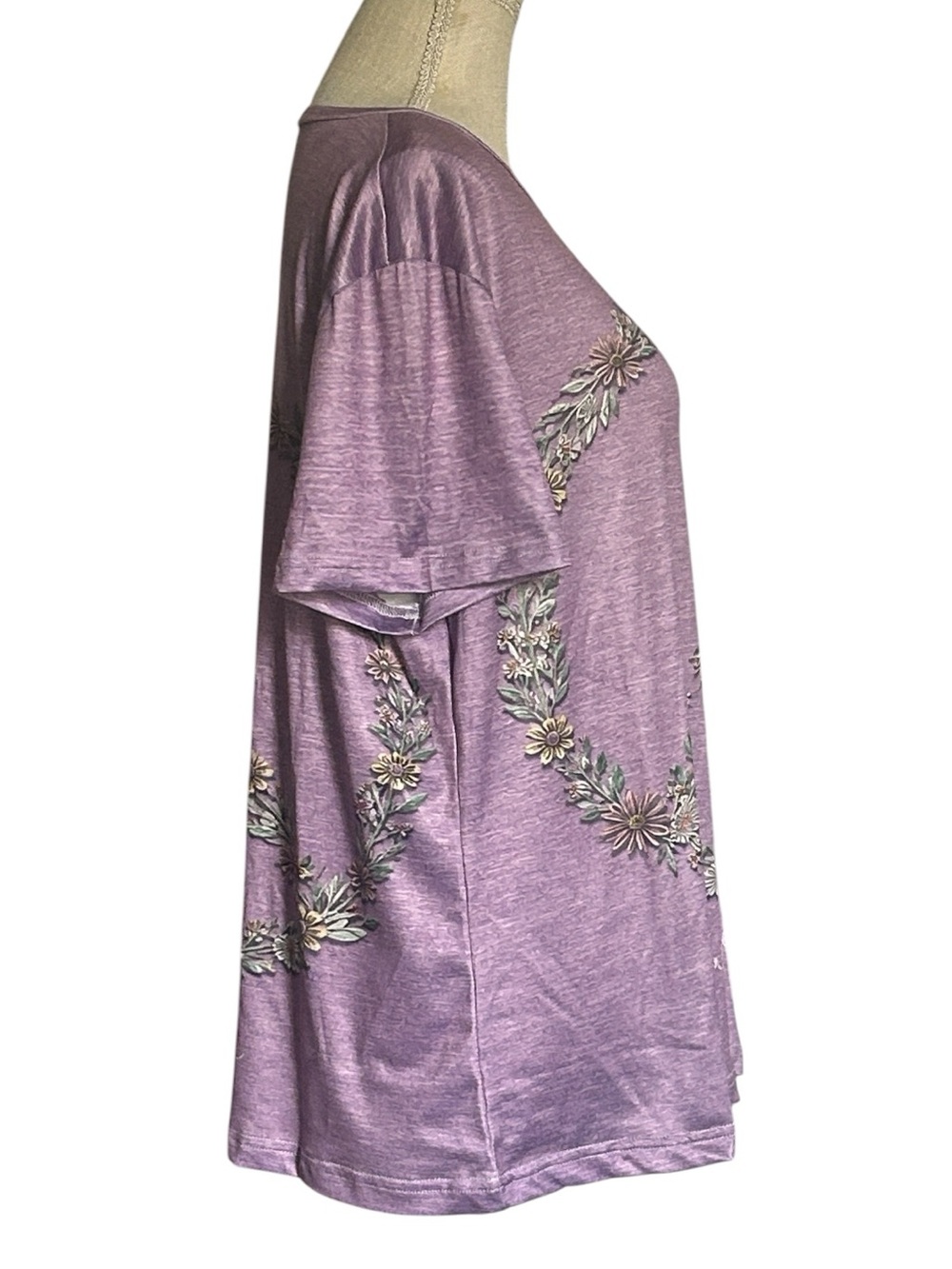Purple short-sleeve shirt featuring a large floral & leaf peace sign graphic 1X - Picture 2 of 10
